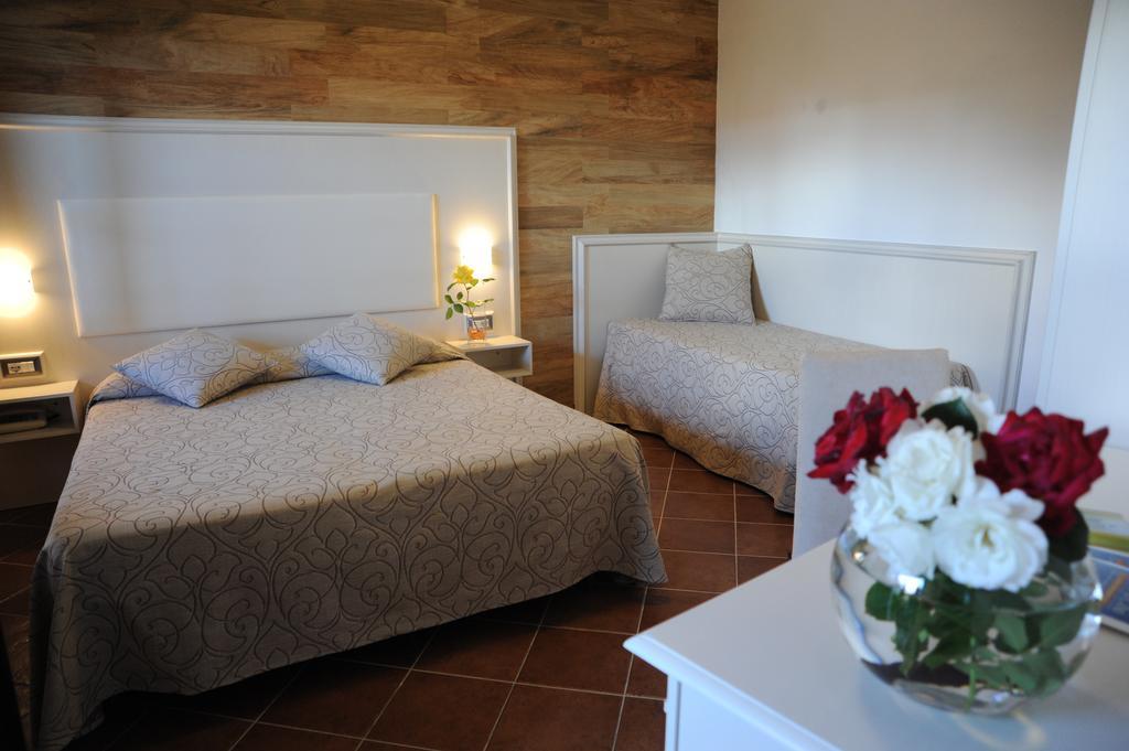 Hotel Barsalini Sant'Andrea  Room photo